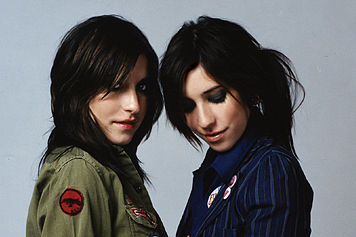 The Veronicas Mora Qualitas モーラ クオリタス 高音質ストリーミングサービス